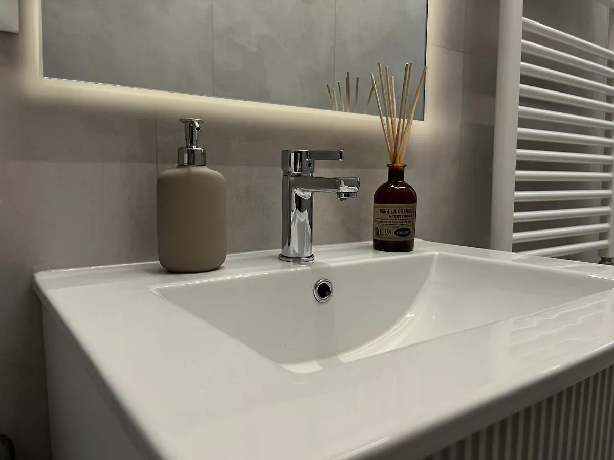 Appartamento Duomo 15 Minuti - Led House Milano